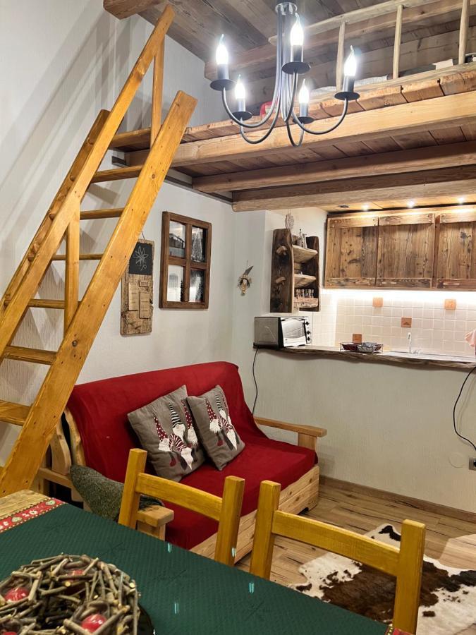 Apartmán Nido Di Cloe Colle Colle Sestriere Exteriér fotografie
